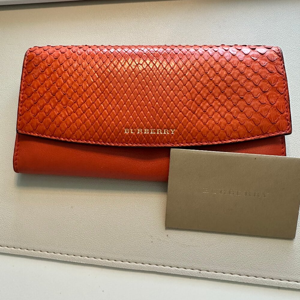 Burberry Wallet - Picture 2 of 5